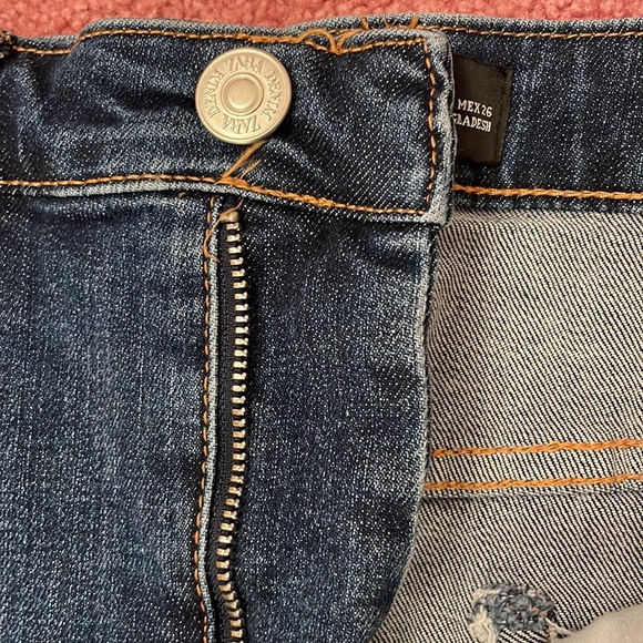 Mini Jean skirt. ZARA - Picture 3 of 4